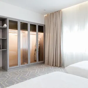 زيارة الفندق